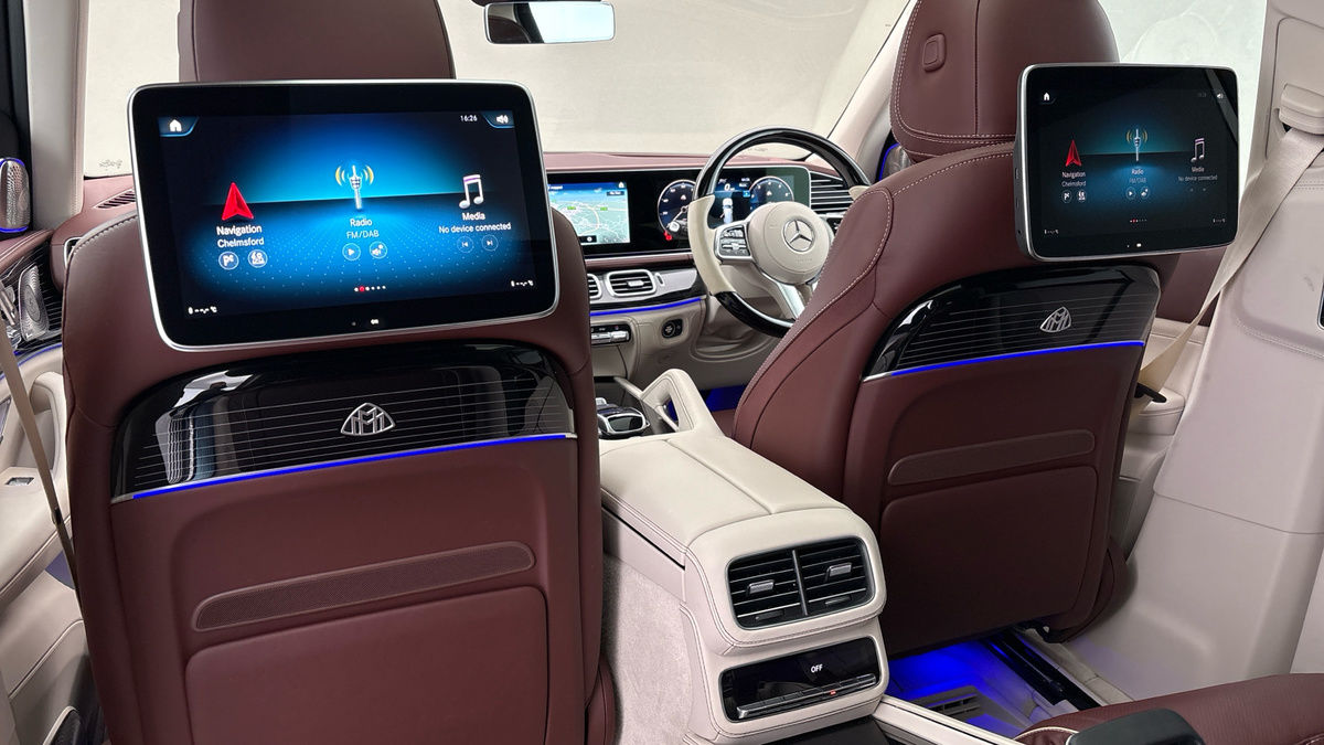 Mercedes-Benz Maybach GLS Image 30