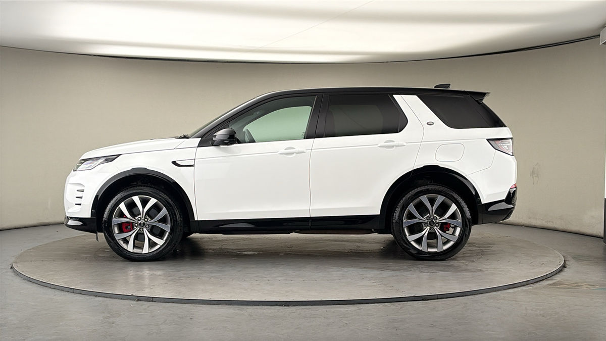 Land Rover Discovery Sport Image 15