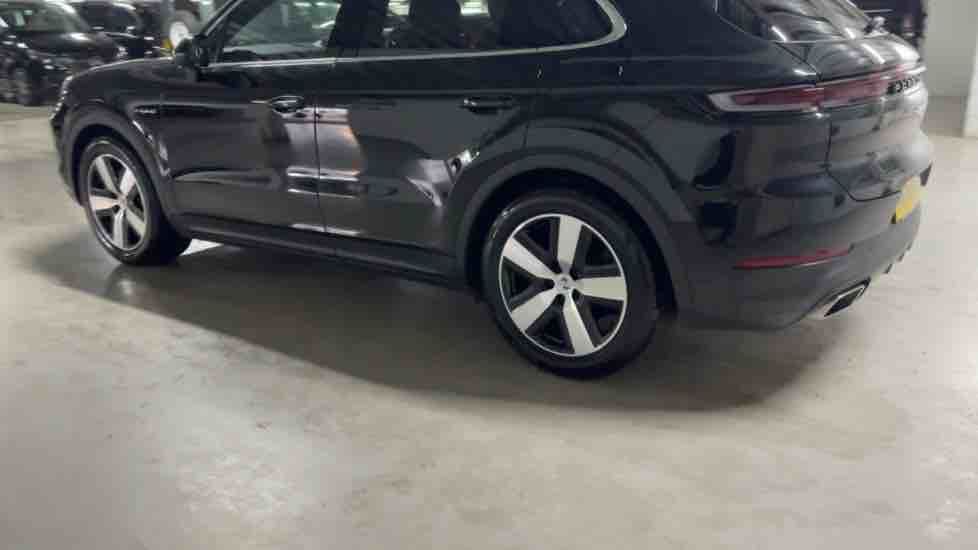 More views of Porsche Cayenne