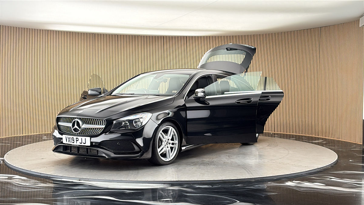 More views of Mercedes-Benz CLA