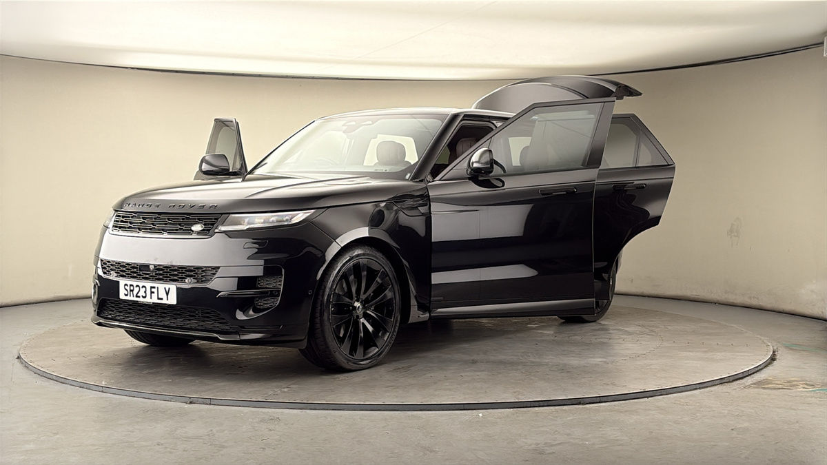 More views of Land Rover Range Rover Sport