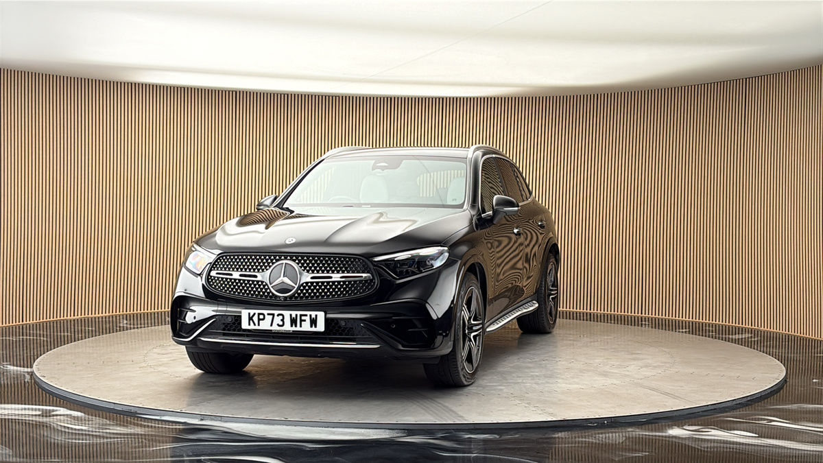 More views of Mercedes-Benz GLC