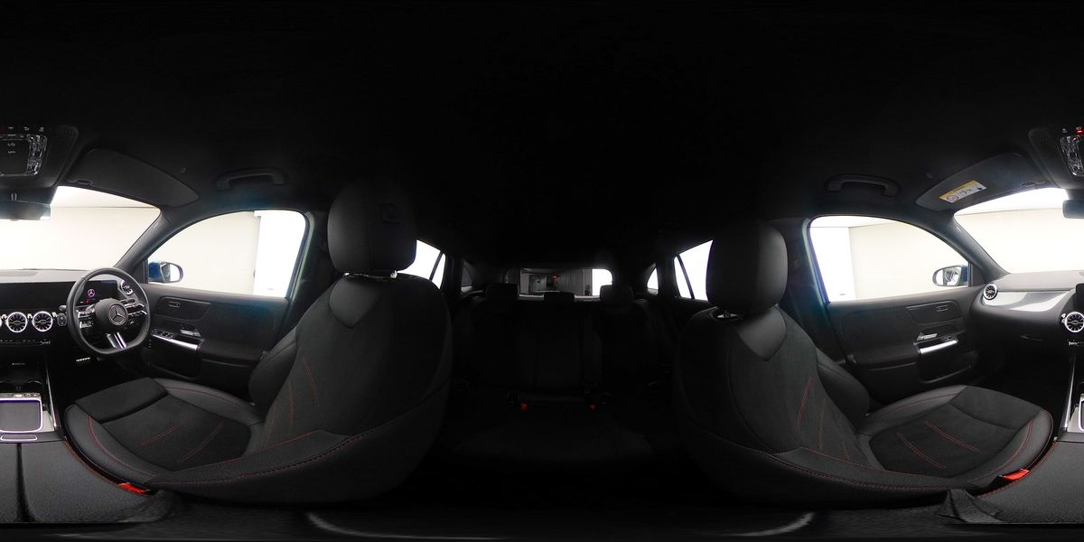 More views of Mercedes-Benz GLA