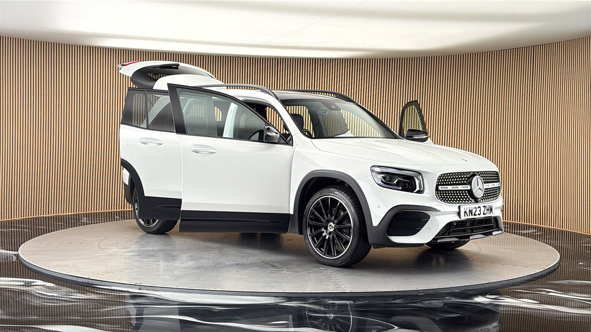 More views of Mercedes-Benz GLB