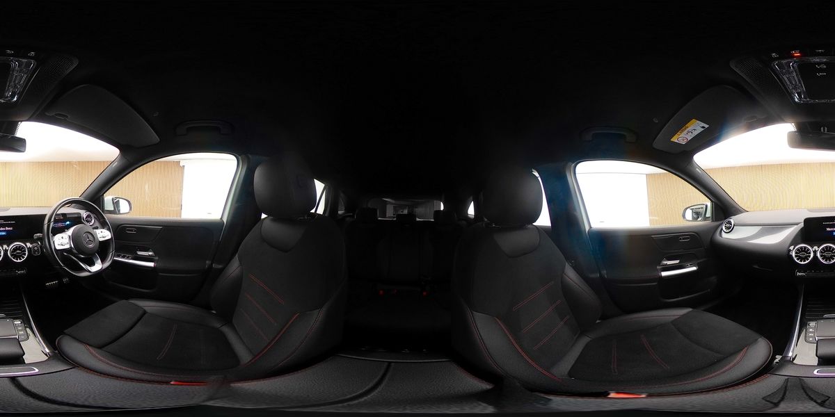 More views of Mercedes-Benz GLA