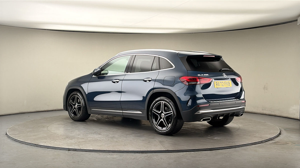 More views of Mercedes-Benz GLA