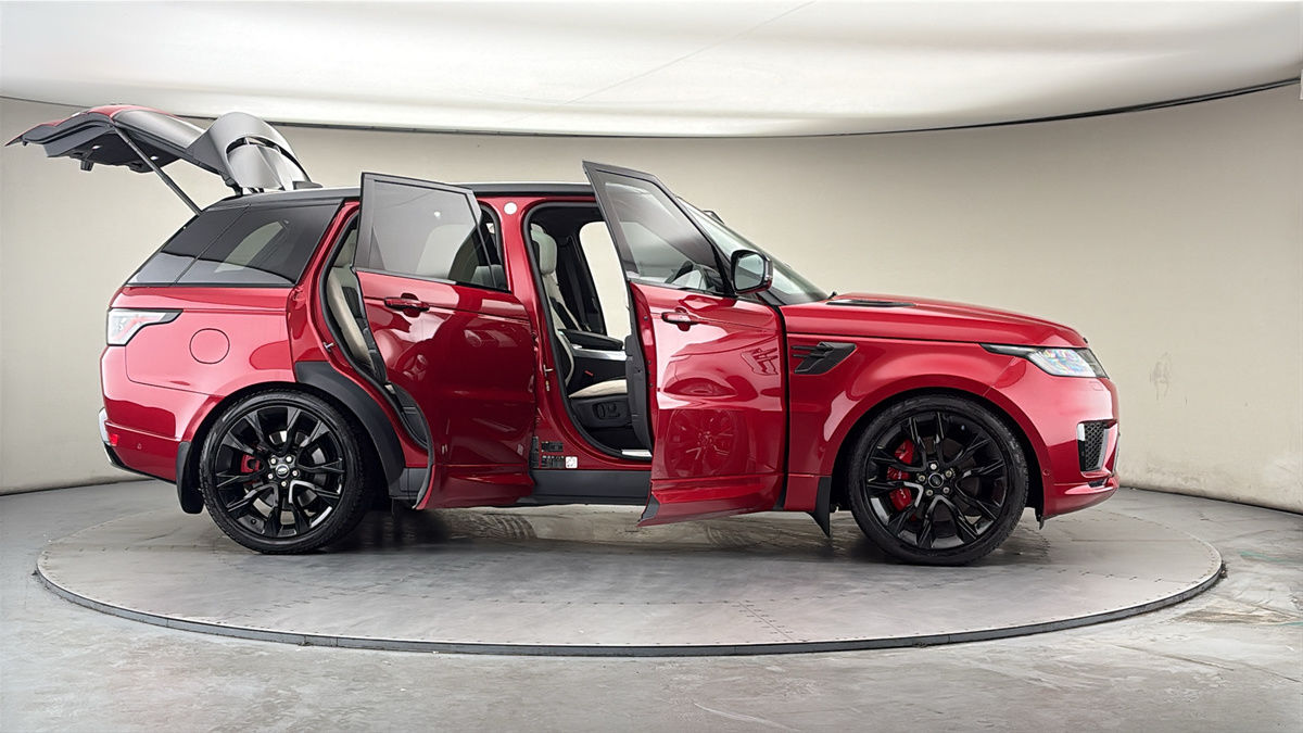 More views of Land Rover Range Rover Sport
