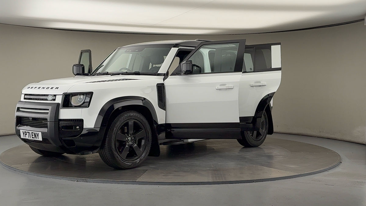 More views of Land Rover Defender 110
