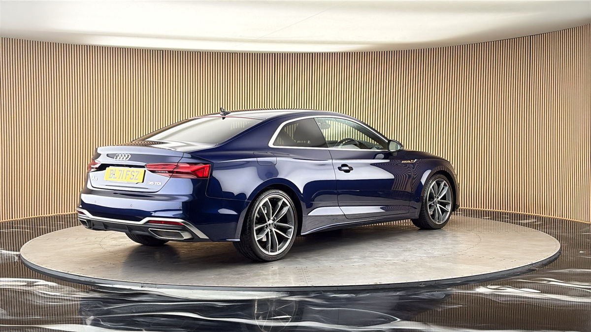 Audi A5 Image 21