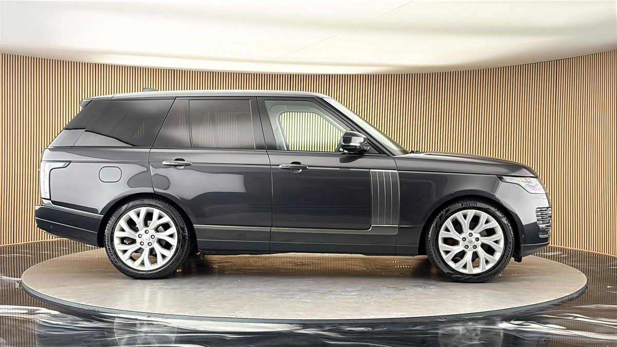 Land Rover Range Rover Image 16