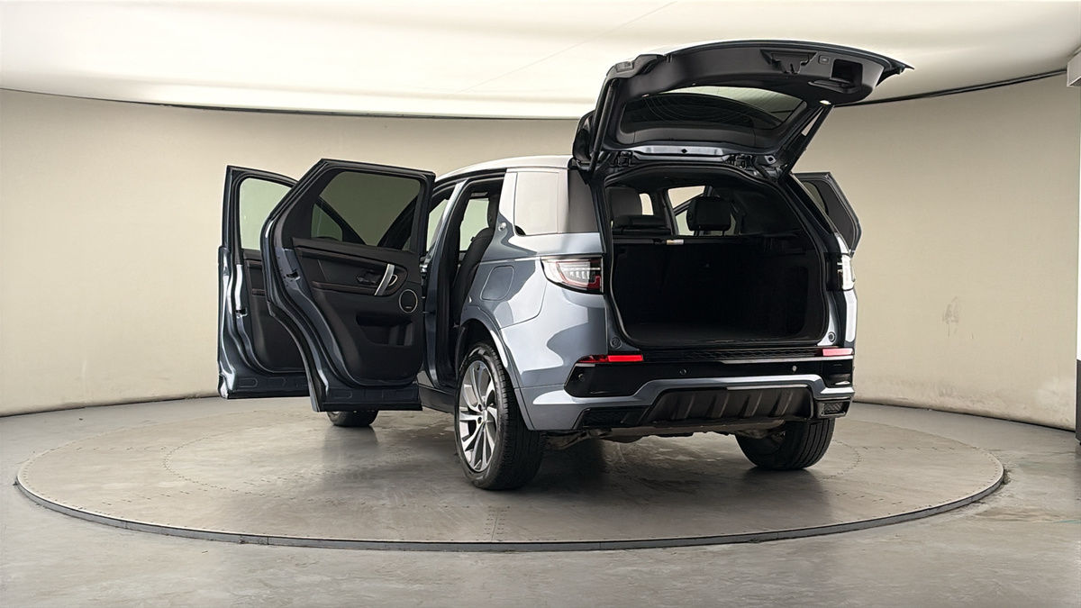 More views of Land Rover Discovery Sport