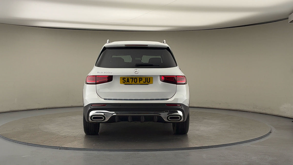 Mercedes-Benz GLB Image 4