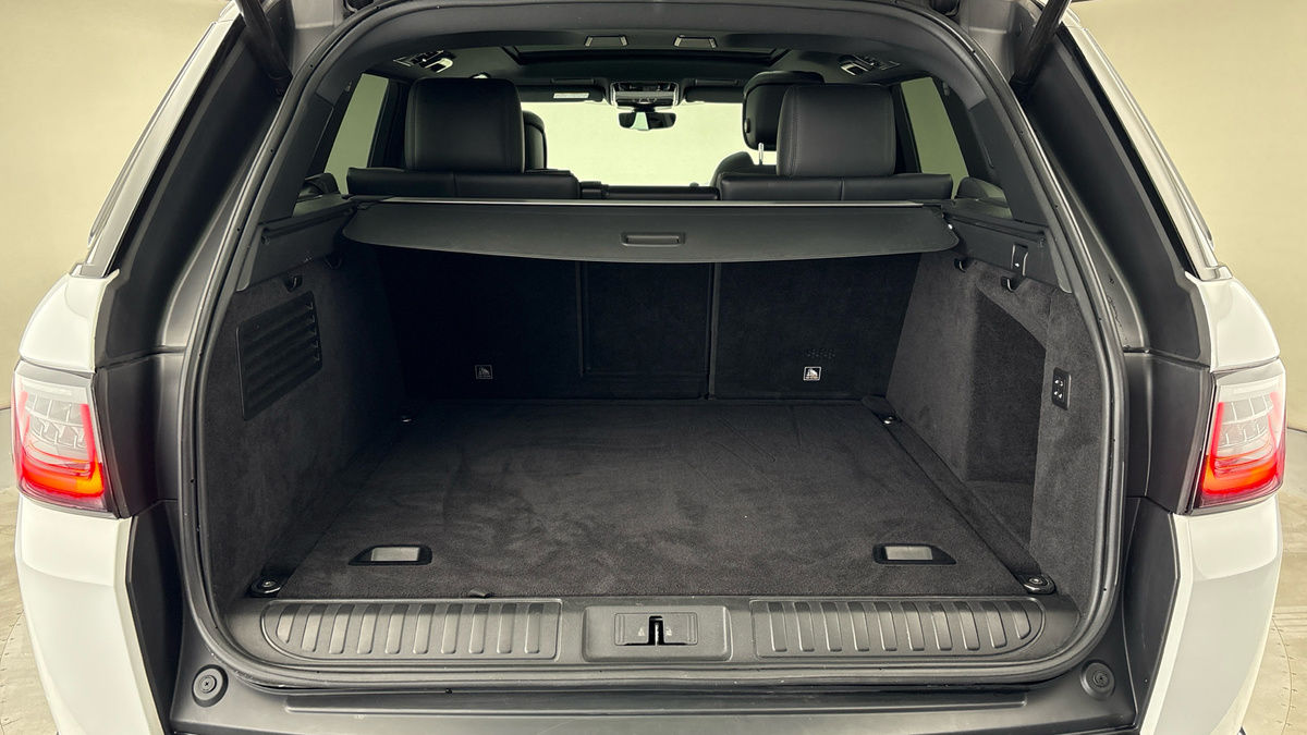 Land Rover Range Rover Sport Image 11