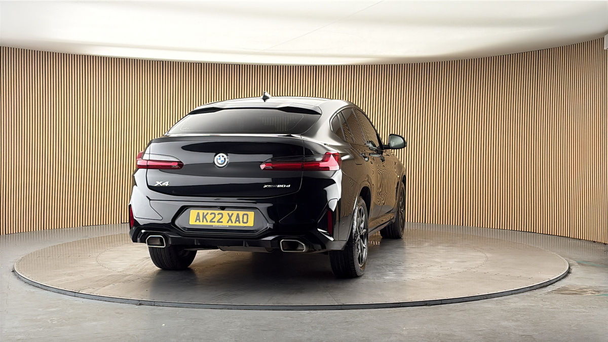 More views of BMW X4