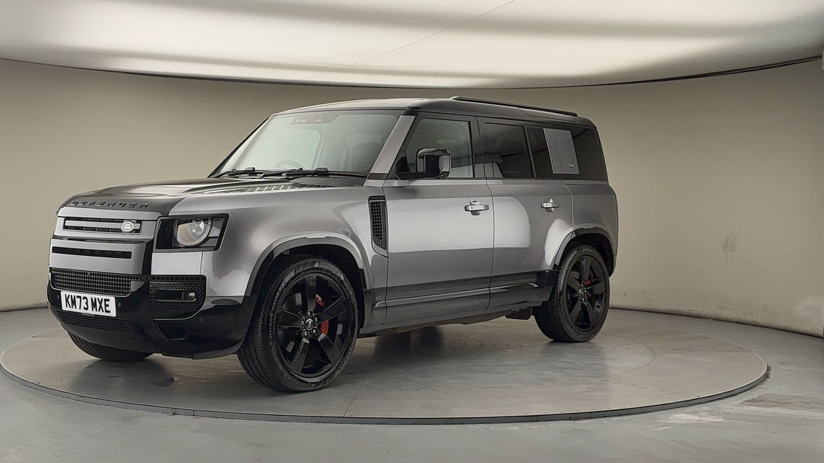 Land Rover Defender 110 Image 20