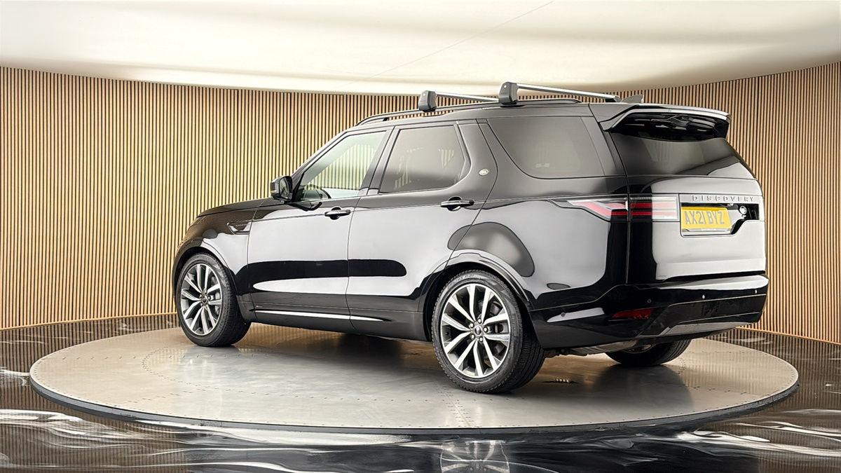 More views of Land Rover Discovery