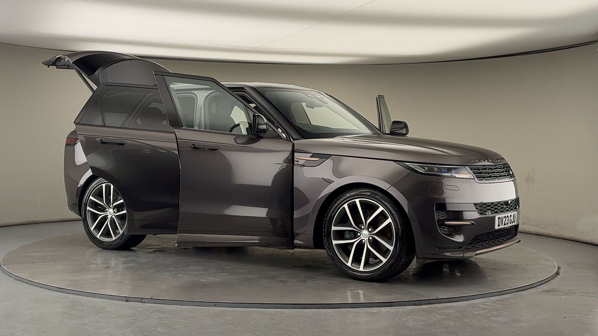 More views of Land Rover Range Rover Sport