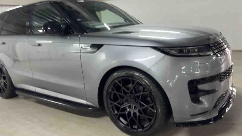 More views of Land Rover Range Rover Sport