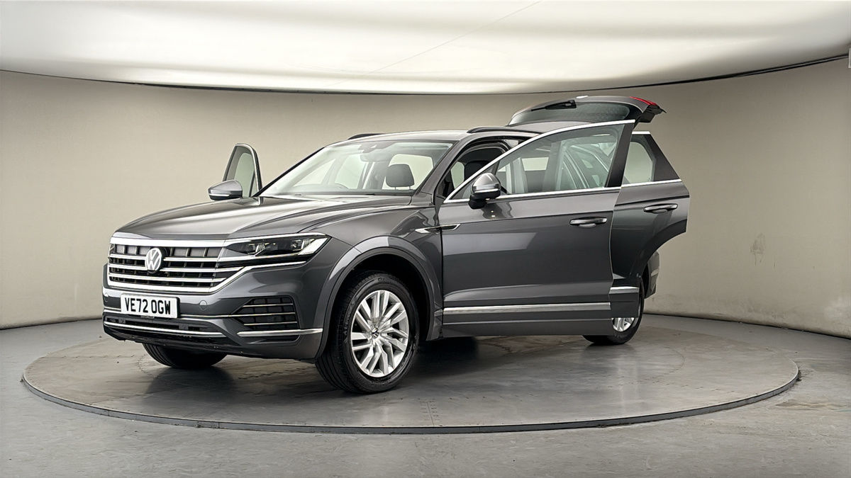 Volkswagen Touareg Image 22