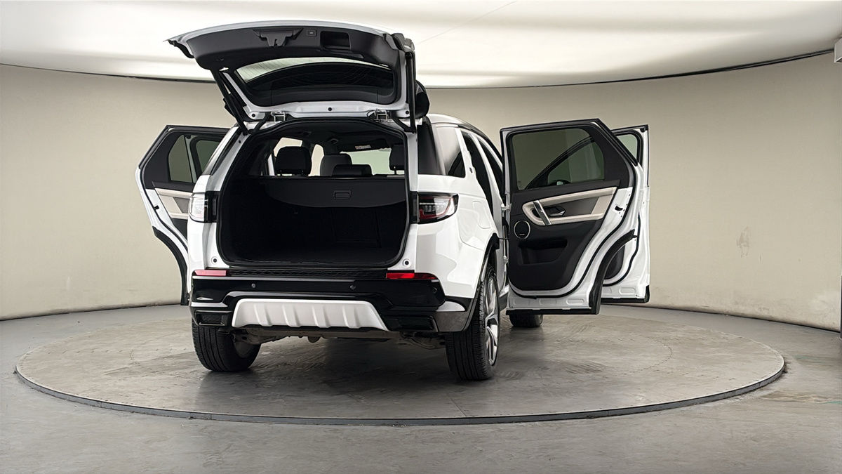 More views of Land Rover Discovery Sport