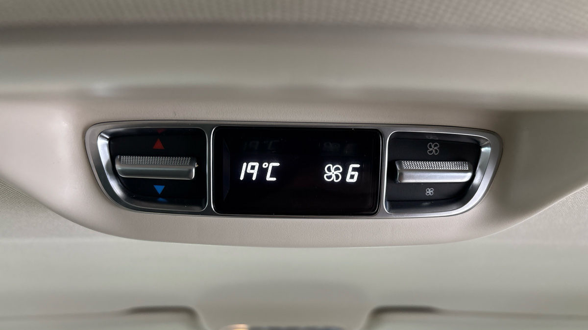 Mercedes-Benz V Class Image 6