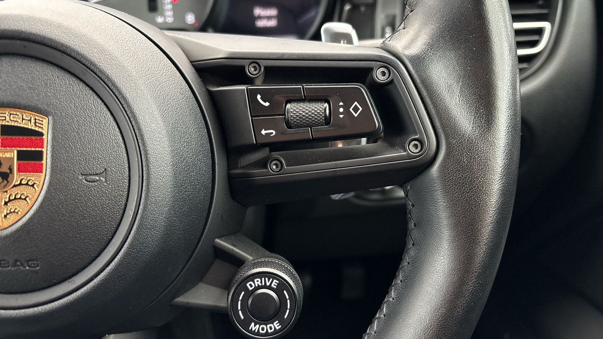 Porsche Macan Image 14