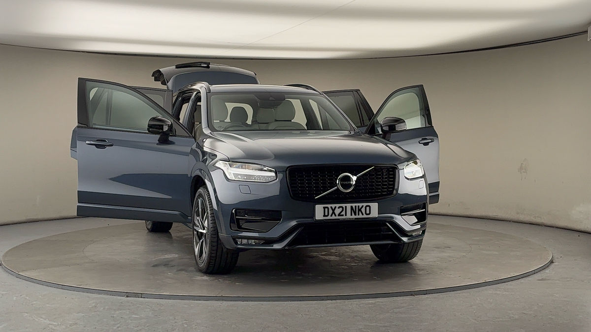 More views of Volvo XC90