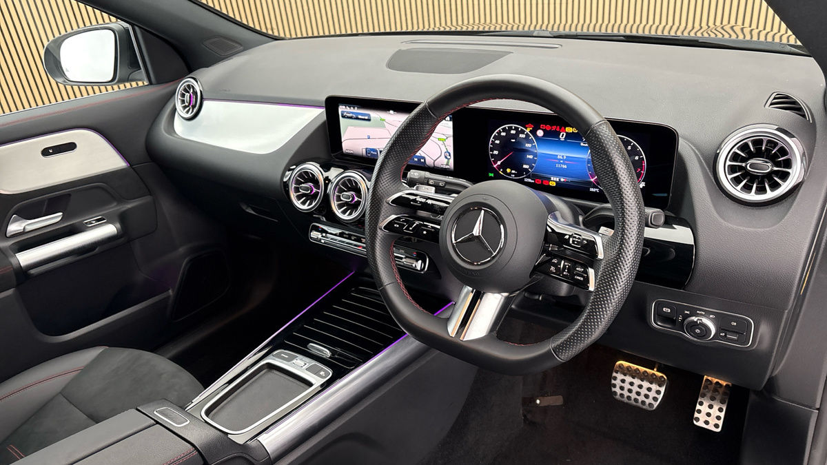 Mercedes-Benz GLA Image 5