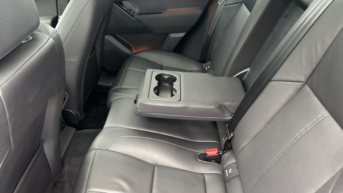 Land Rover Range Rover Velar Image 9