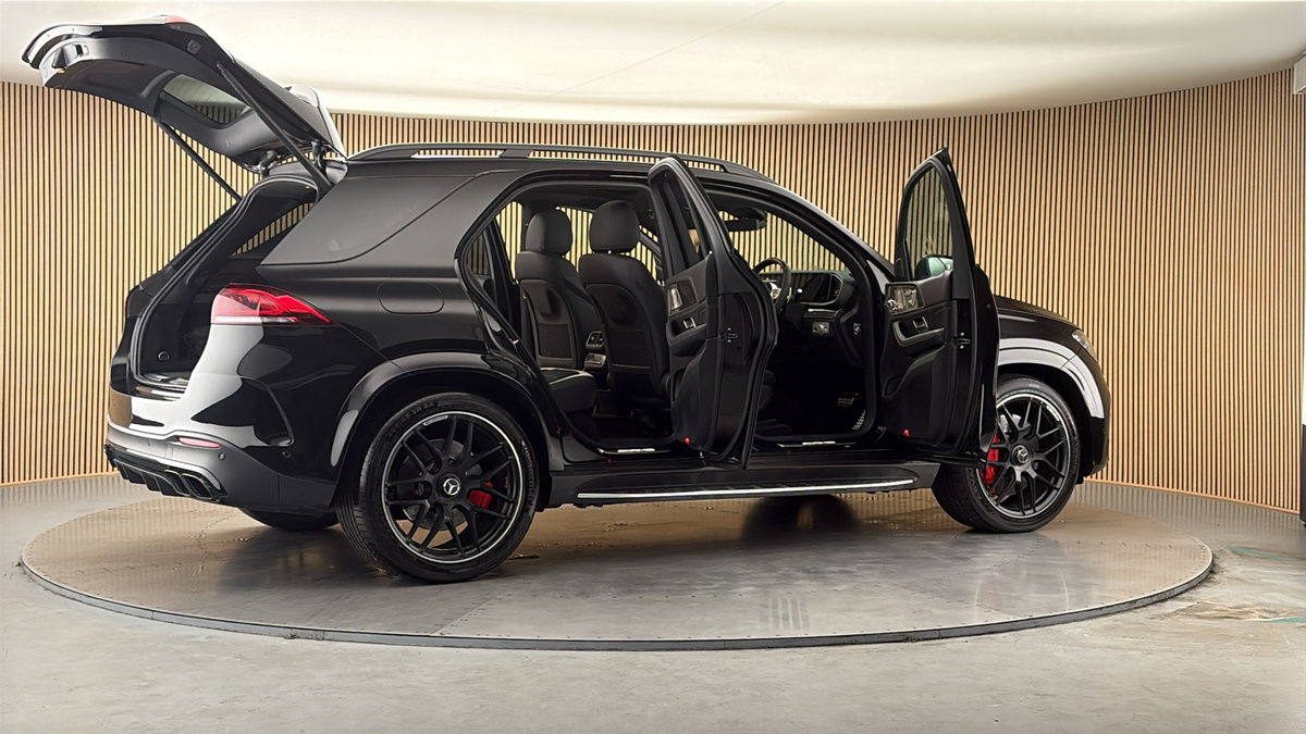More views of Mercedes-Benz GLE