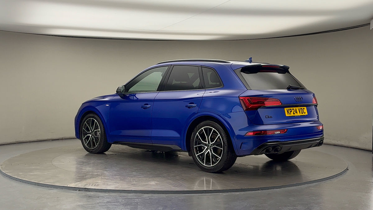 More views of Audi Q5