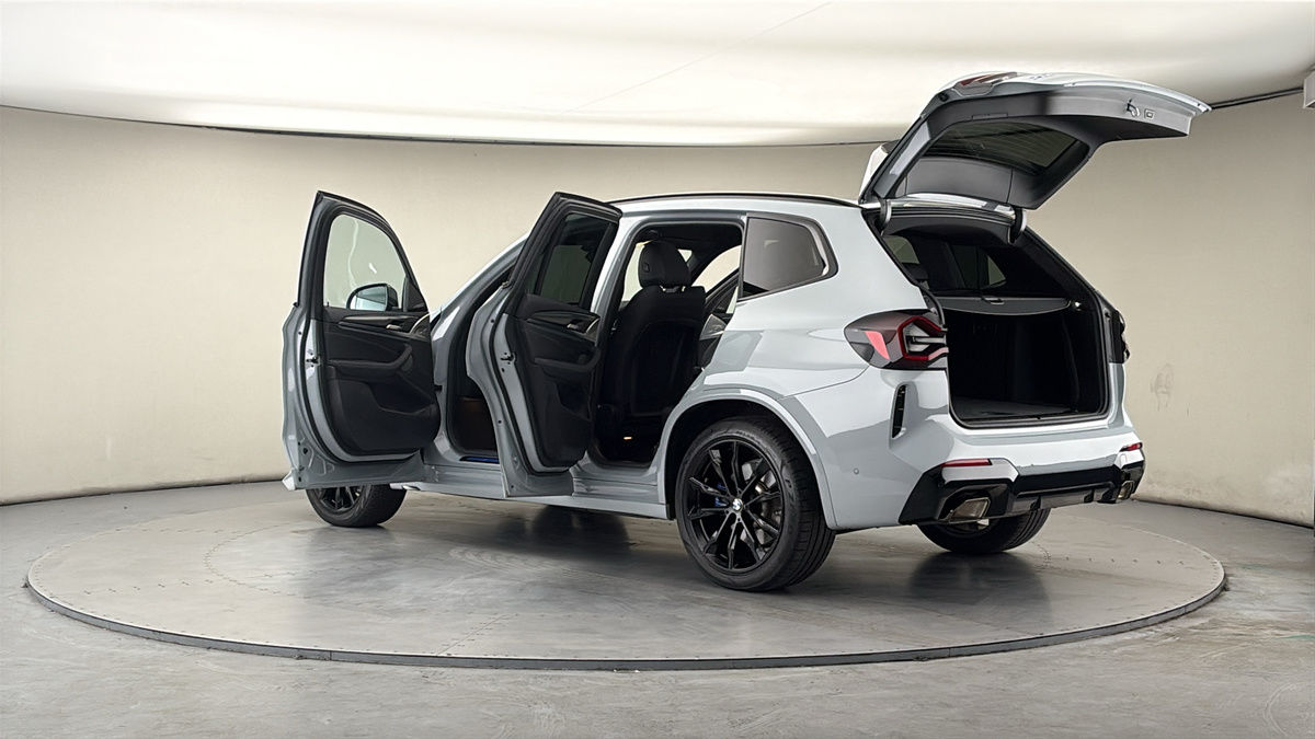 More views of BMW X3