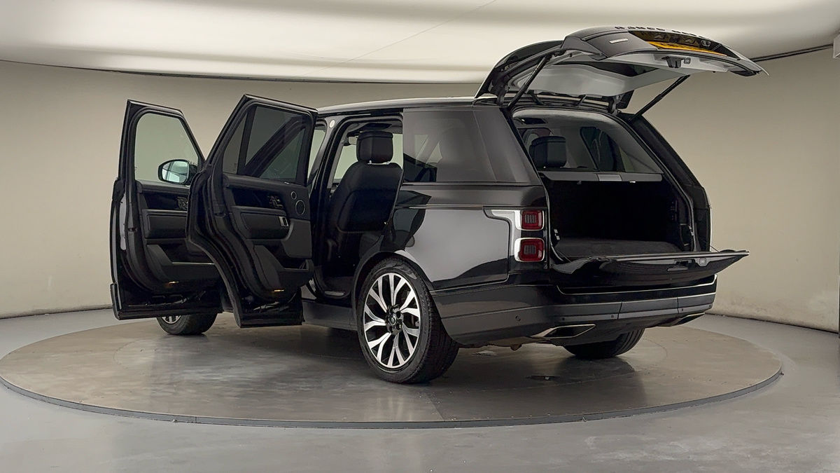 More views of Land Rover Range Rover