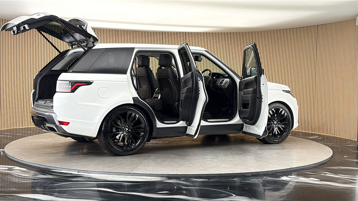 More views of Land Rover Range Rover Sport