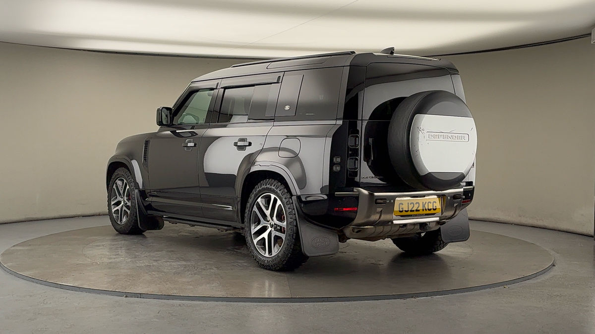 Land Rover Defender 110 Image 2