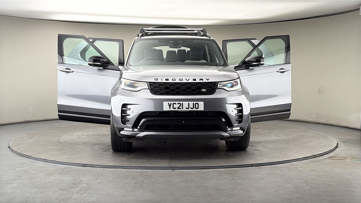 More views of Land Rover Discovery