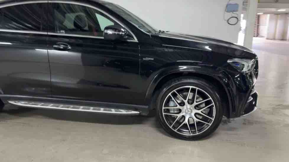 More views of Mercedes-Benz GLE