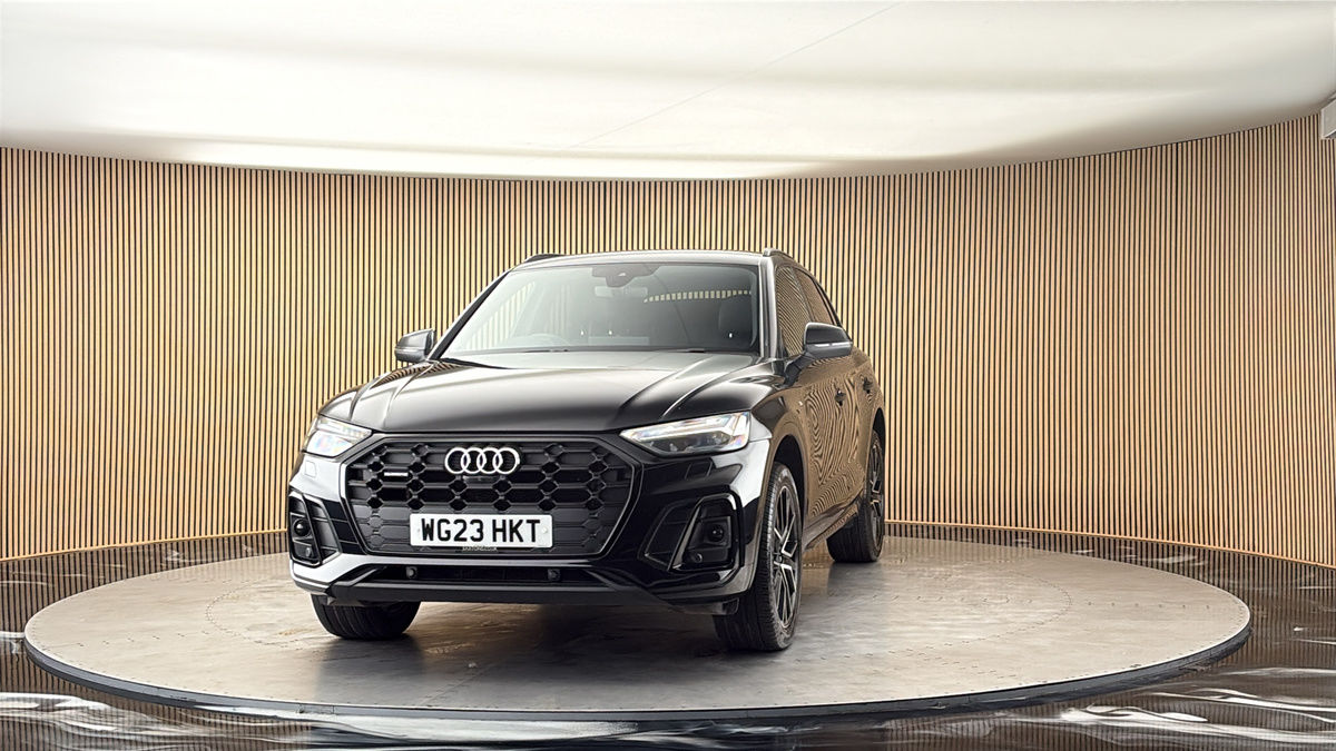 More views of Audi Q5