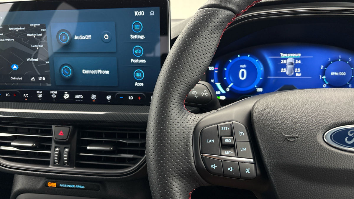 Ford Focus Image 13