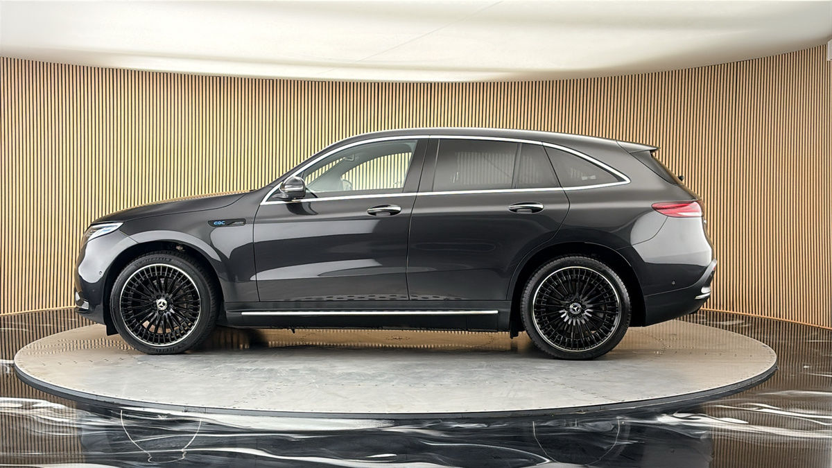 More views of Mercedes-Benz EQC