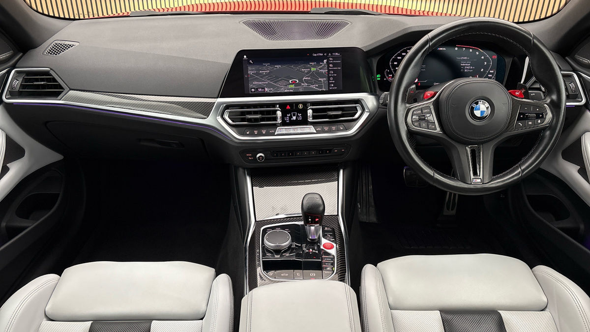 BMW M4 Image 12