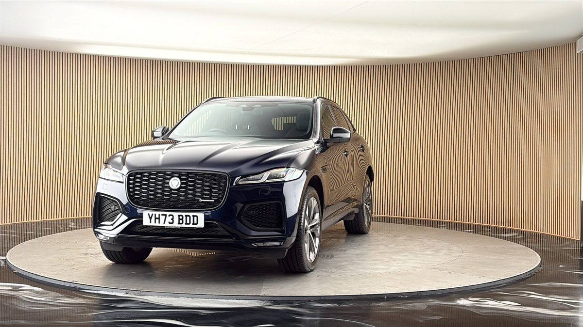 More views of Jaguar F-PACE