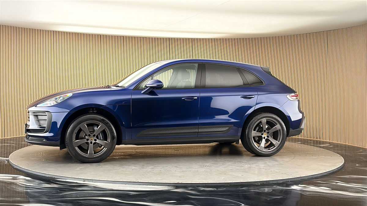 More views of Porsche Macan
