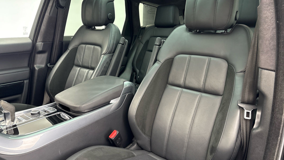 Land Rover Range Rover Sport Image 7