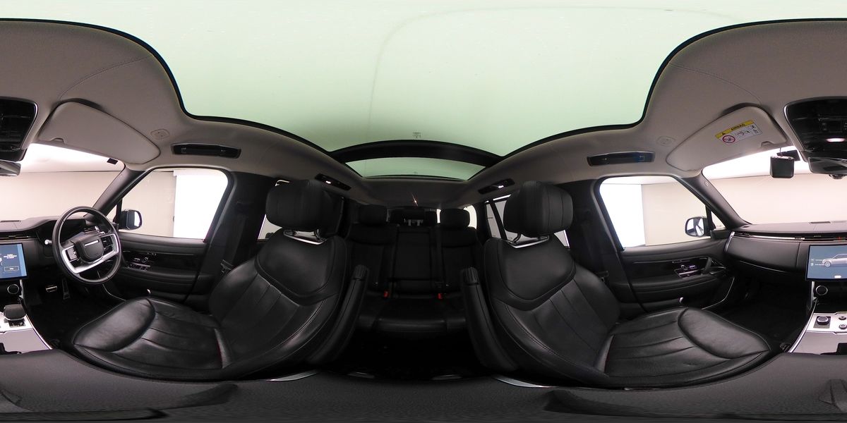 More views of Land Rover Range Rover