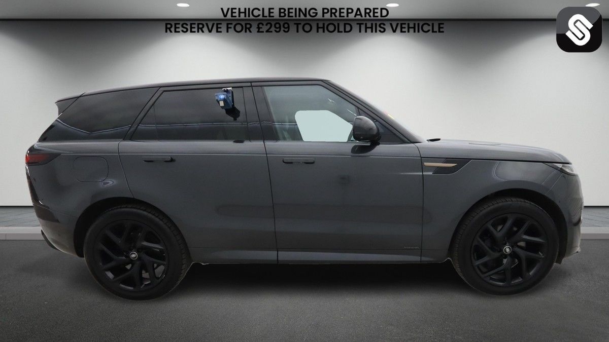 Land Rover Range Rover Sport Image 5