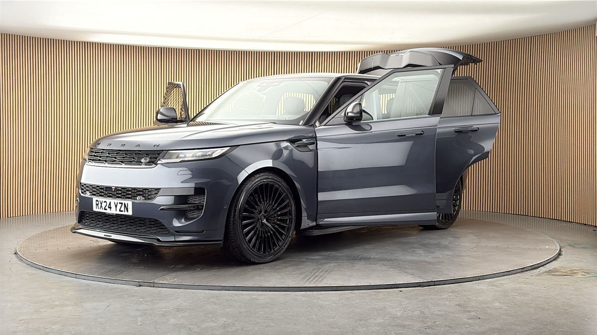 More views of Land Rover Range Rover Sport