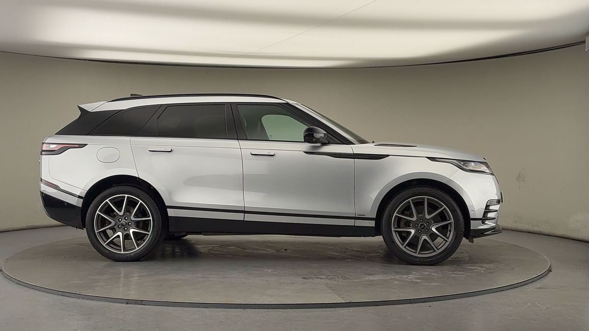 More views of Land Rover Range Rover Velar