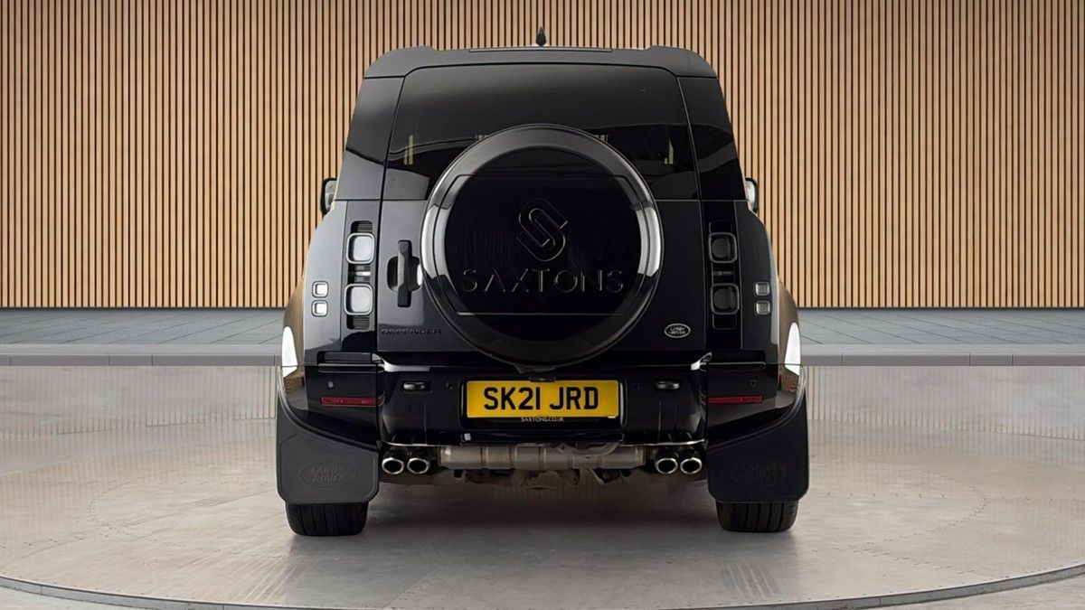 Land Rover Defender 90 Image 4
