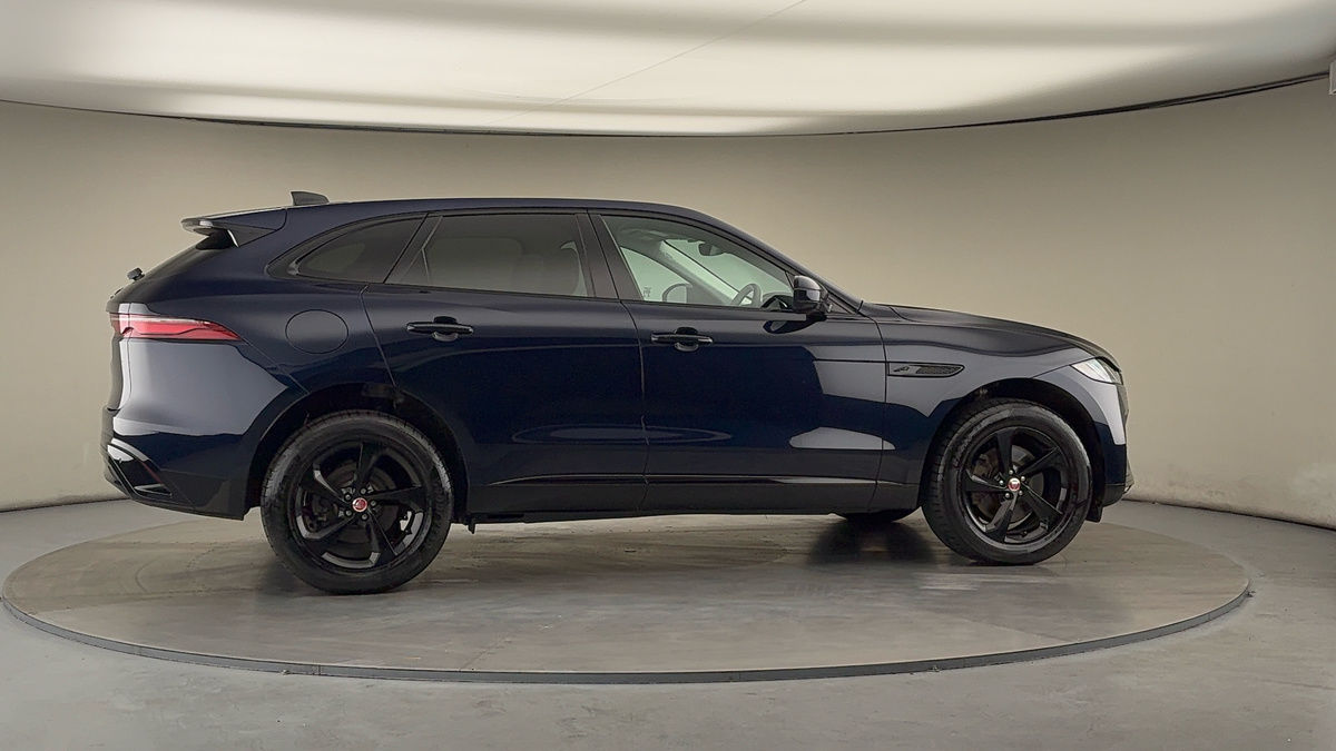 More views of Jaguar F-PACE